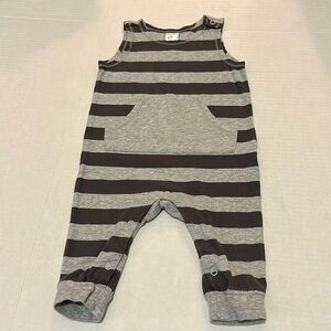 Baby H&M footless  Sleeveless  One Piece Romper size 4-6 months